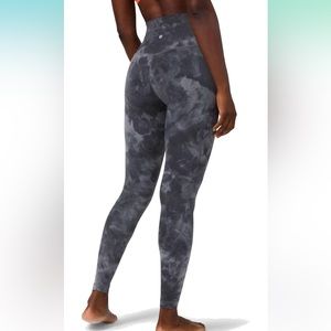 Lululemon Align High Rise pants 28 graphite gray size 6